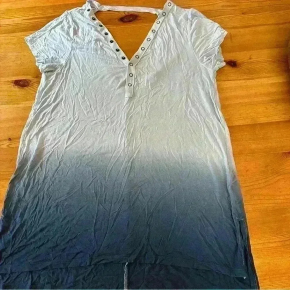 American Eagle, Deep V-Back, Gray Women's Top - M - Picture 5 of 6